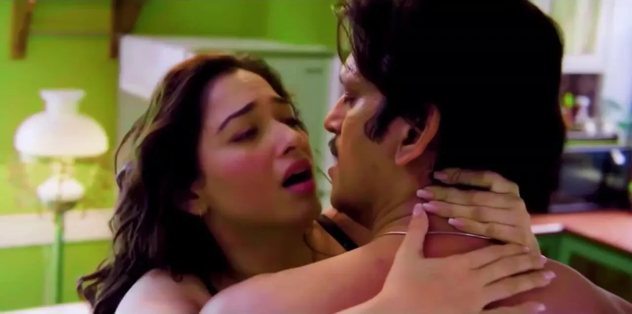 Tamanna Bhatia controversial sex scenes (Cumlicious compilation!)