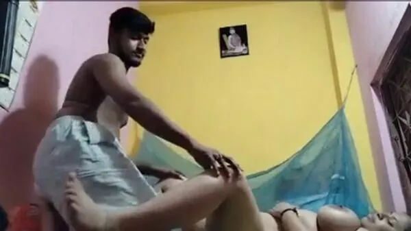 Chubby Bangla housewife\