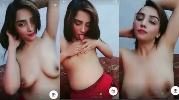 Hot Pakistani TikToker Mishoo Khalifa nude show and fingering