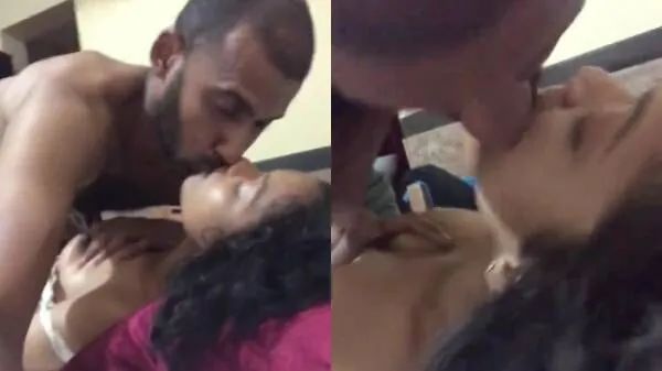 Tamil College Girls Hot Kissing and Giving Handjob MMS